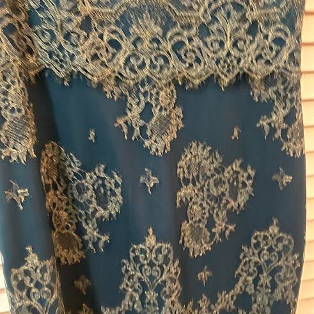 Incredible Marchesa Notte Sheath Eyelash Teal Lace Cocktail Dress - Picture 10 of 14